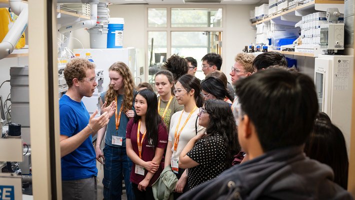 A group of students on a lab tour
