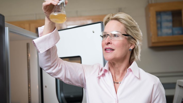 photo of Frances Arnold