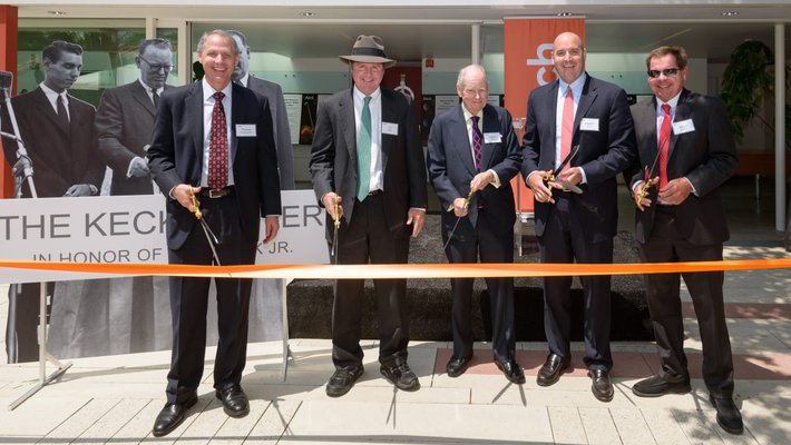 Caltech President Thomas Rosenbaum (left) and members of the Keck family at rededication ceremony.