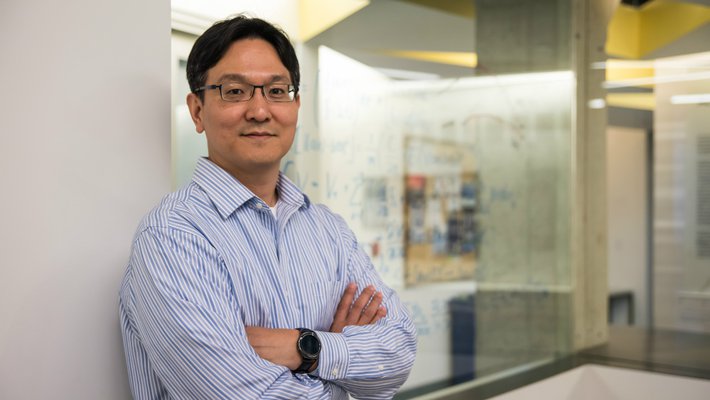 photo of Soon-Jo Chung