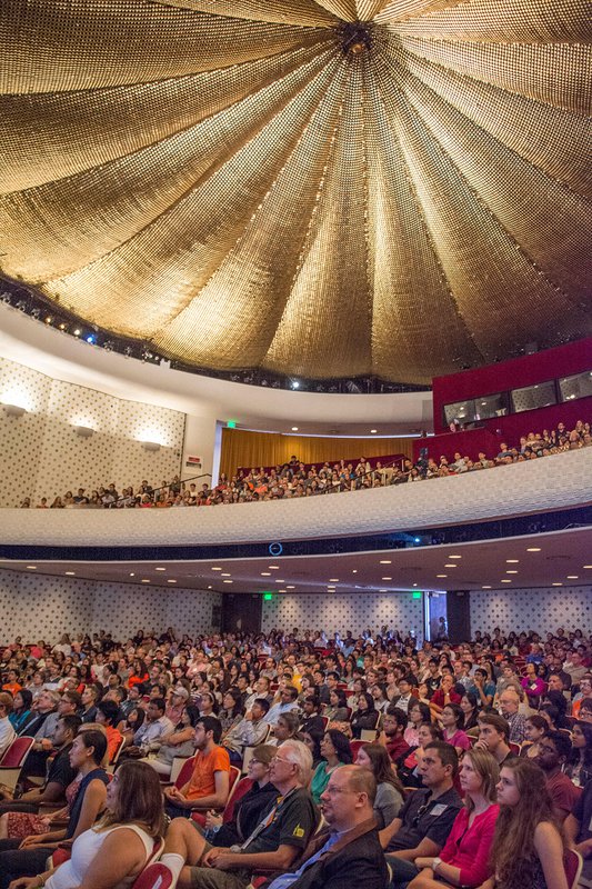 photo of audience at Convocation 2017 in Beckman Auditorium