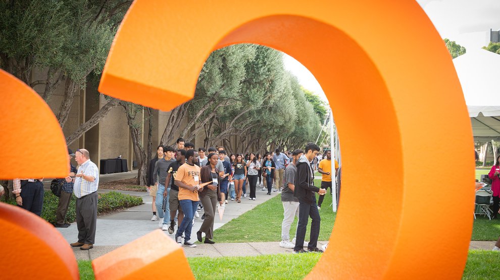 Students outside before Convocation