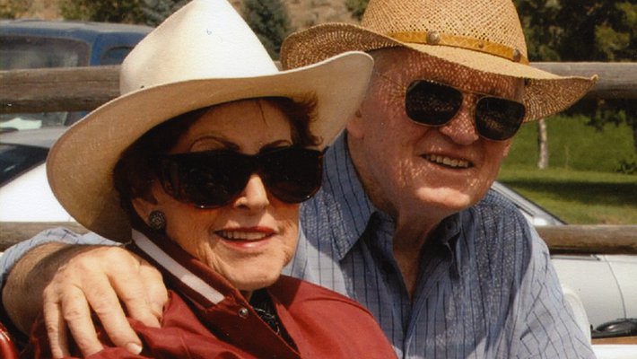 photo of Lenabelle and Allen Davis