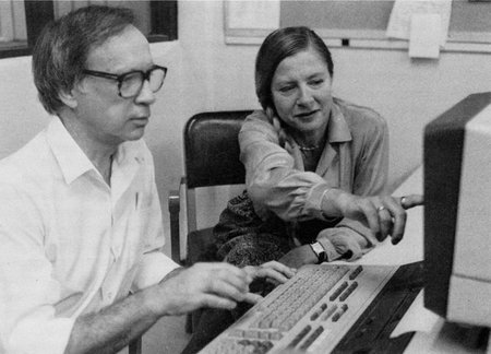 Fred and Bozena Thompson teach a PC to understand English.