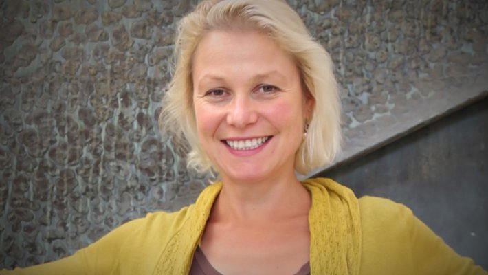 A portrait of Julia Greer