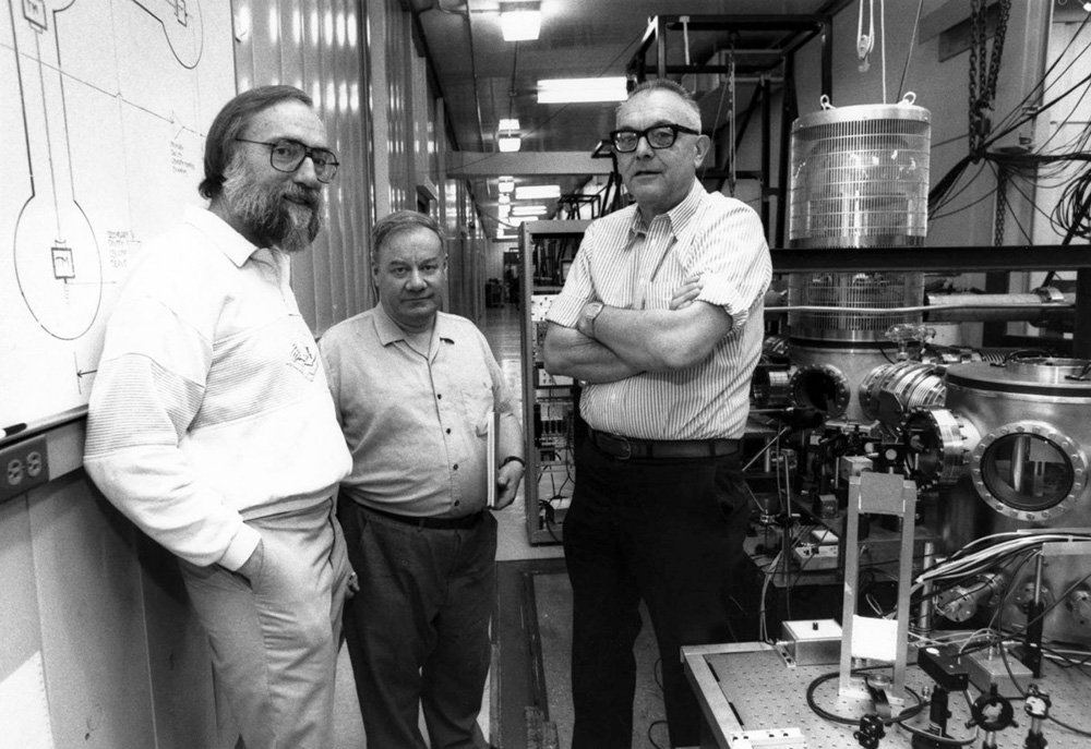 Kip Thorne, Ron Drever, and Robbie Vogt