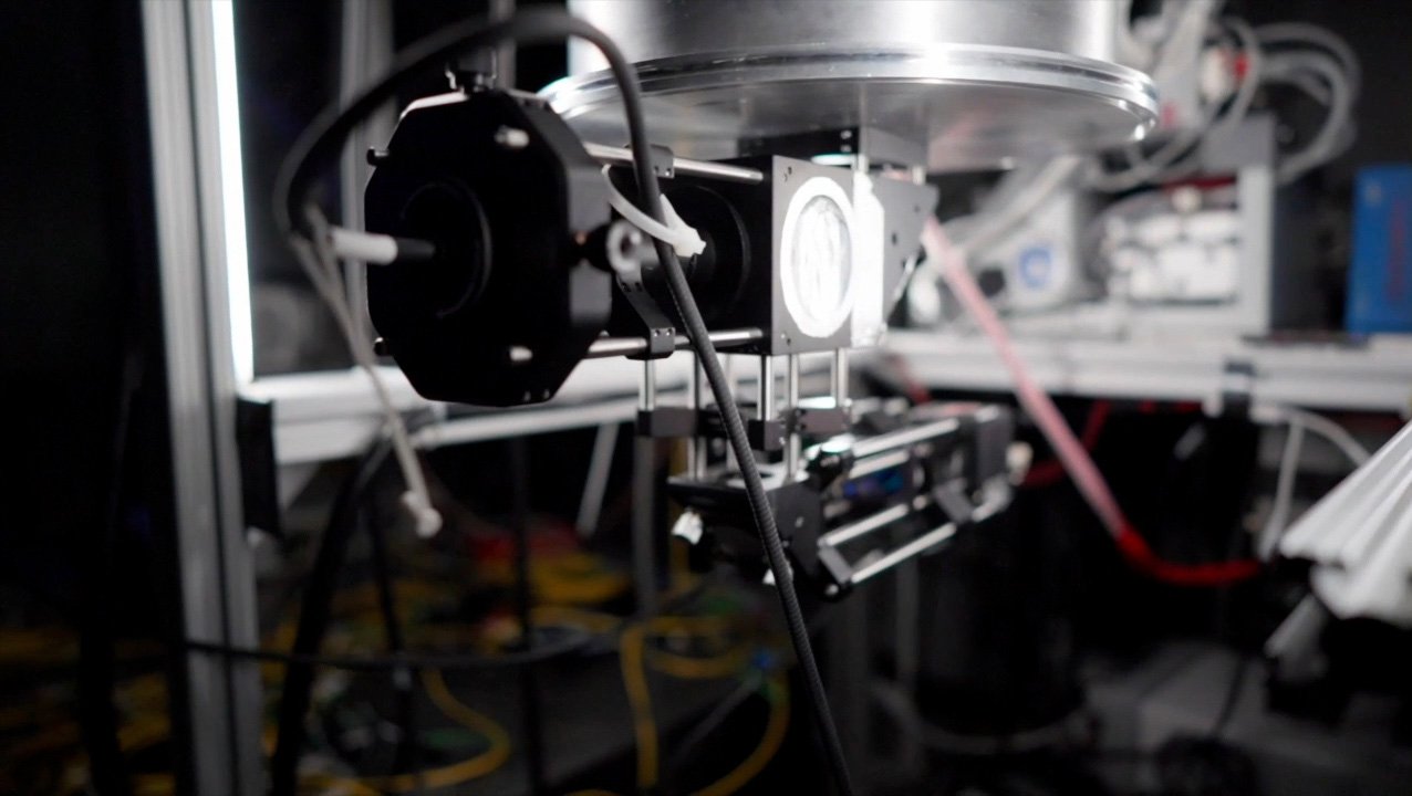 focusing laser system for testing quantum sensors