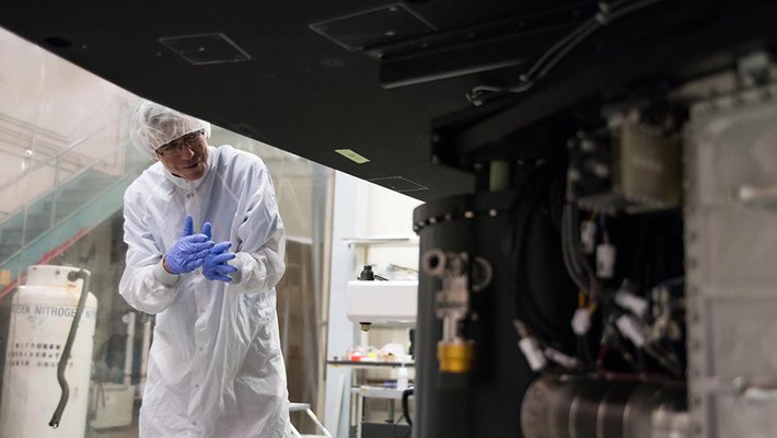 Chris Martin with KCWI