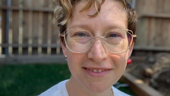 portrait photograph of Nicole DeRuiter Cho