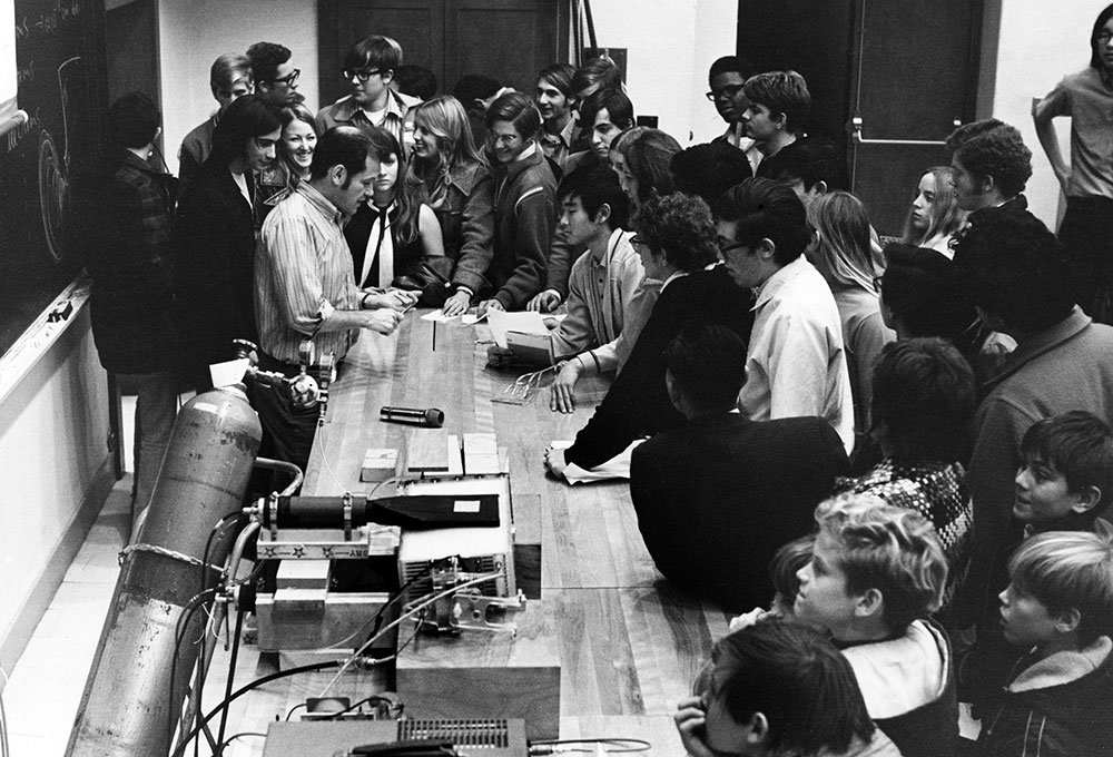 Jerry Pine with students 