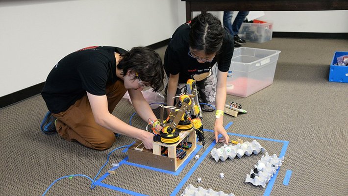 Participants in the 2016 Southern California Science Olympiad State Tournament hosted at Caltech
