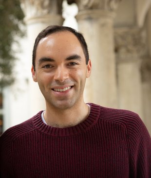 portrait of Sergio Flores-Pineda