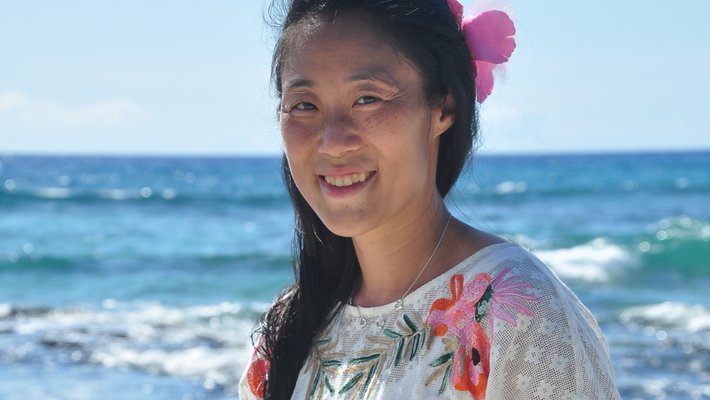 Julia Wang at the ocean