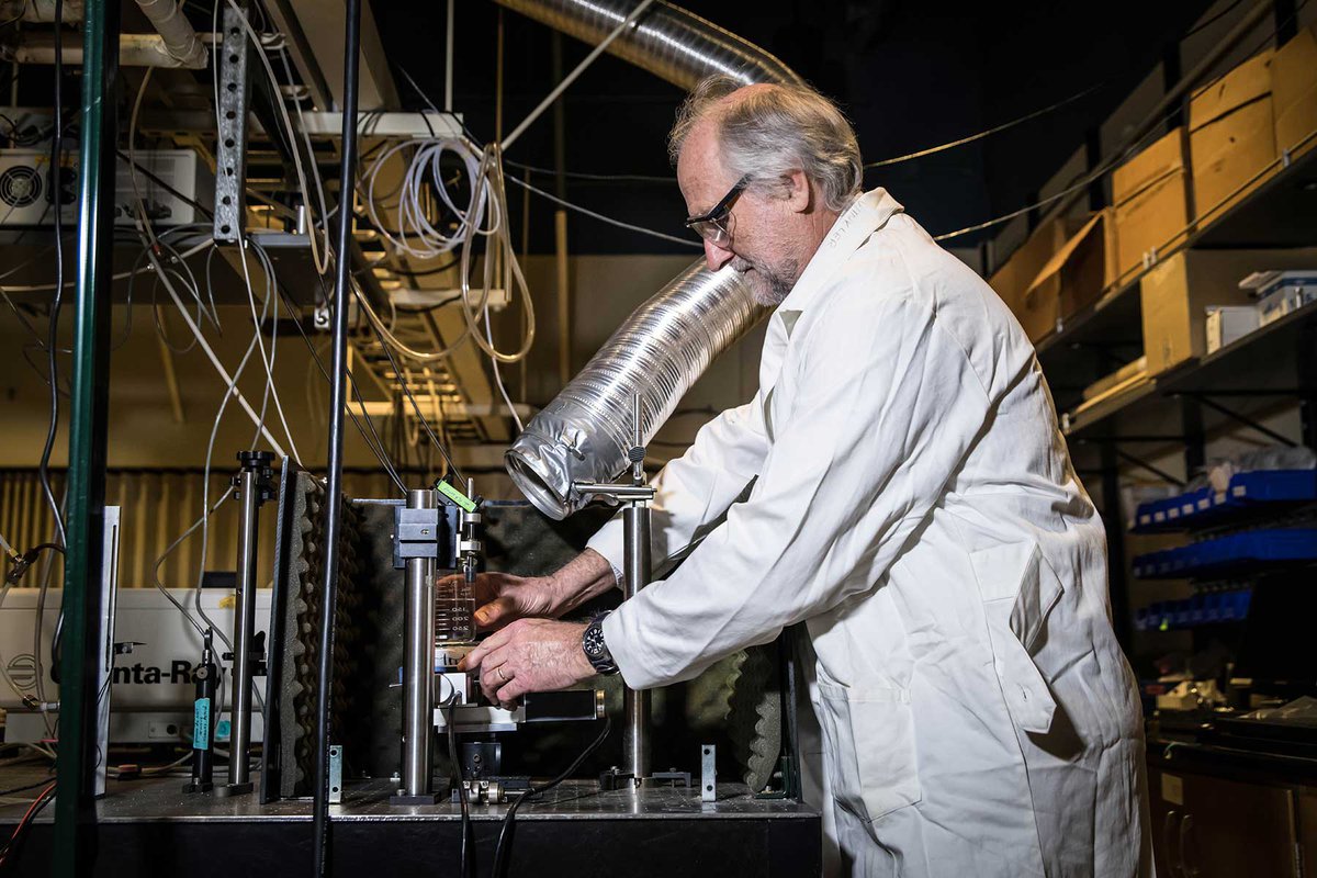 Picture of Jay Winkler in the lab.