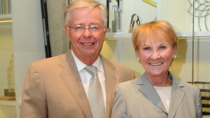 photo of Kent and Joyce Kresa