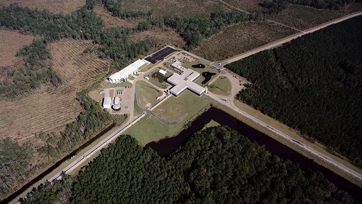 aerial photo of the LIGO facility in Livingston, Louisiana